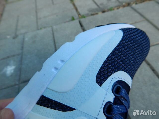 Кроссовки Nike air zero