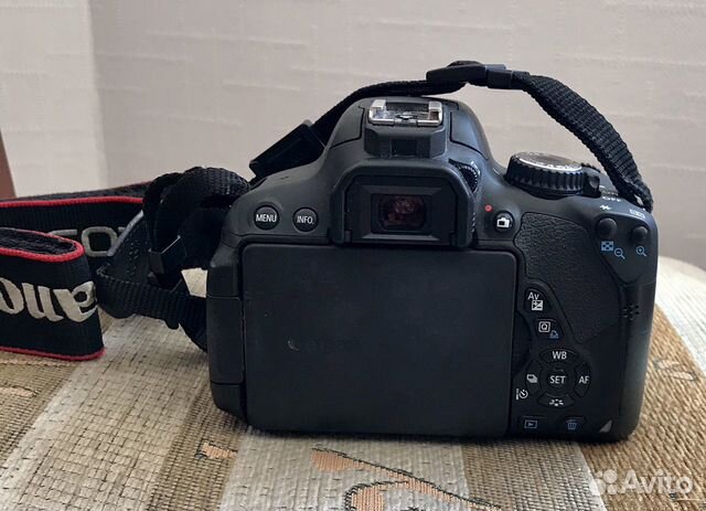 Зеркальный фотоаппарат Canon EOS 650D, 18-135mm Зеркальный фотоаппарат Canon EOS 650D, 18-135mm
