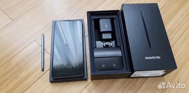 Samsung Galaxy S10 Lite (новый)
