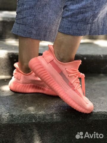 Кроссовки женские Yeezy Boost 350 Кроссовки женские Yeezy Boost 350