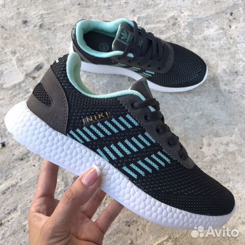 Кроссовки adidas iniki серый/черный Кроссовки adidas iniki серый/черный