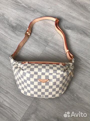 Сумка Louis Vuitton Bumbag белая шашка Сумка Louis Vuitton Bumbag белая шашка
