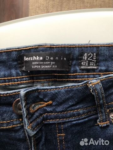 Джинсы bershka denim