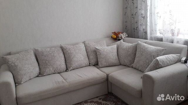 Диван
