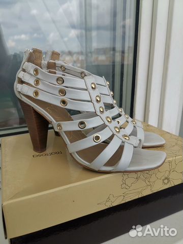 Босоножки женские кожаные, р. 38 Босоножки женские кожаные, р. 38