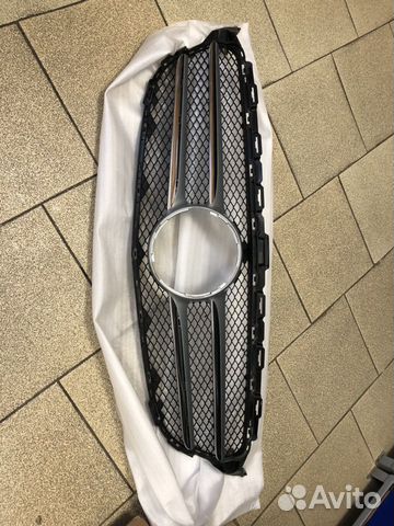 Решетка радиатора Mercedes W 205