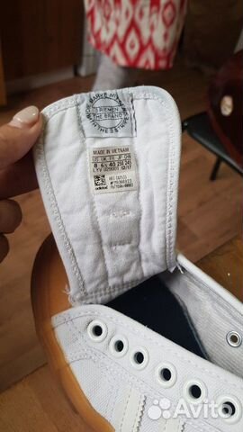 Продаются кеды женские размер Adidas оригинал купи Продаются кеды женские размер Adidas оригинал купи