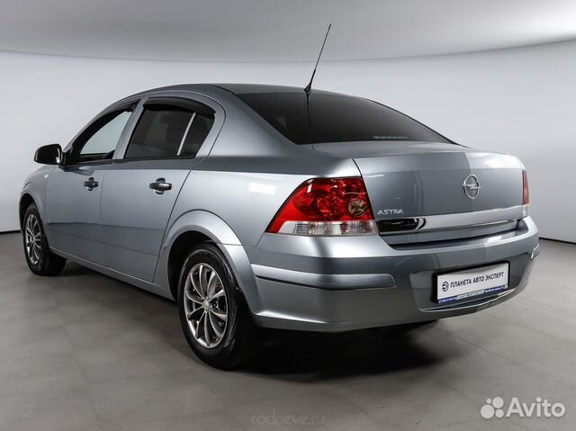 Opel Astra 1.6 МТ, 2012, 133 000 км