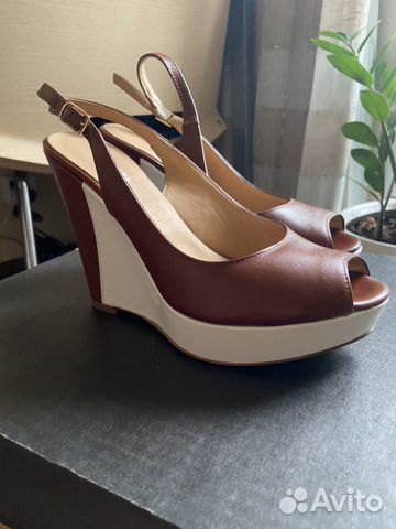 Босоножки кожа, 36 размер (маломерки на 35) Босоножки кожа, 36 размер (маломерки на 35)