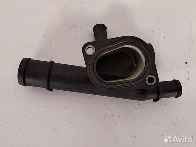 068121132D 1.9TDI VAG фланец тройник