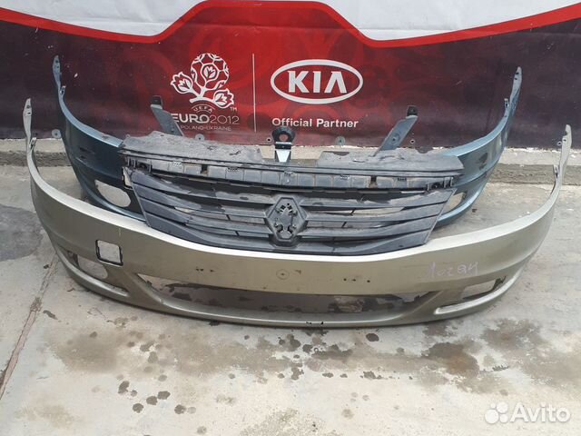 Бампер передний оригинал 09-13г Renault Logan Бампер передний оригинал 09-13г Renault Logan