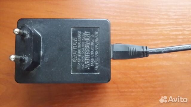 Адаптер понижающий AC 220/12V