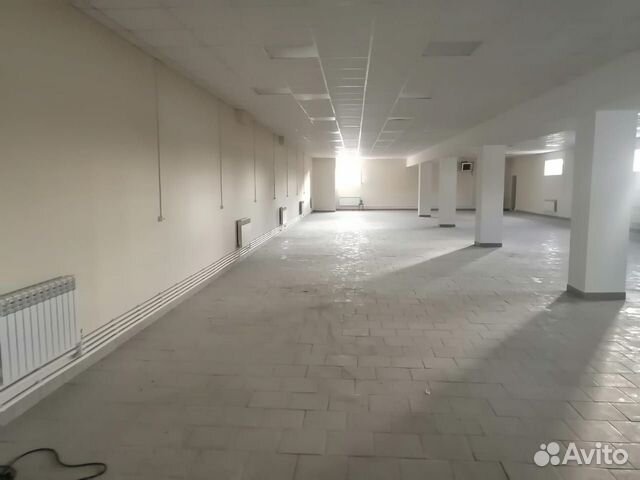 Помещение свободного назначения, 400 м² Помещение свободного назначения, 400 м²