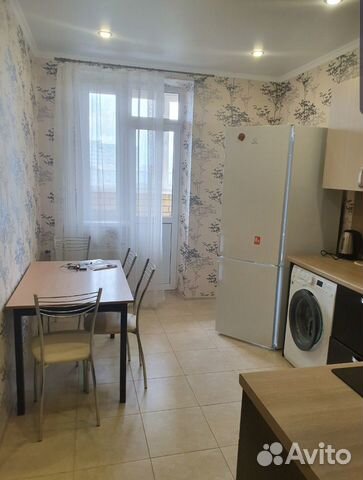 1-к квартира, 40 м², 10/16 эт.