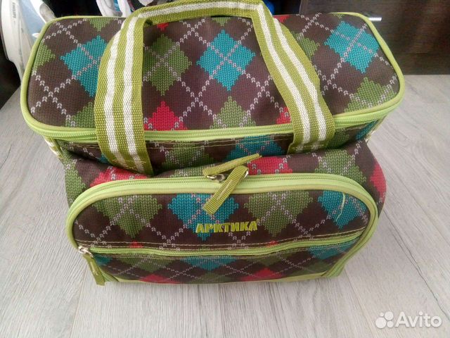 Сумка холодильник, со столовыми приборами