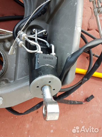 21840806 Гидро.Подъем.Колонки,Volvo Penta 22121309