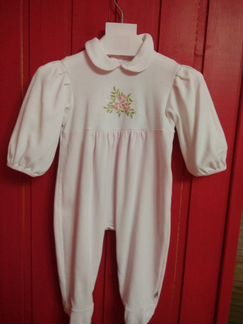 Костюмчик для девочки 6-9 мес