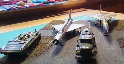 Готовые сборные модели миг-21 и миг-23 в 1/72