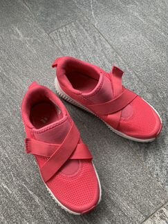 Кроссовки Adidas для девочки