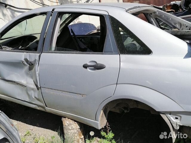 Форд Фокус 1 седан двери
