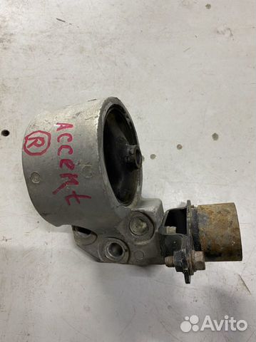 Подушка двигателя акцент