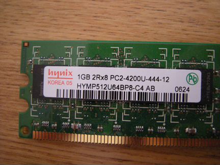 Оперативная память 1GB DDR2 (1 шт)