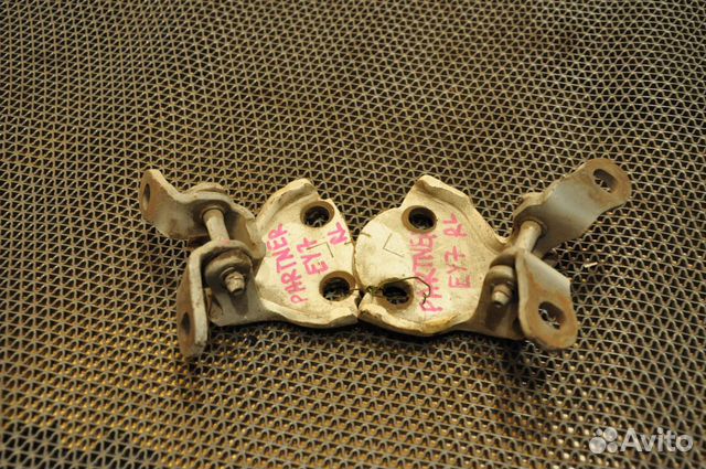 Петли двери задние левые honda partner EY7