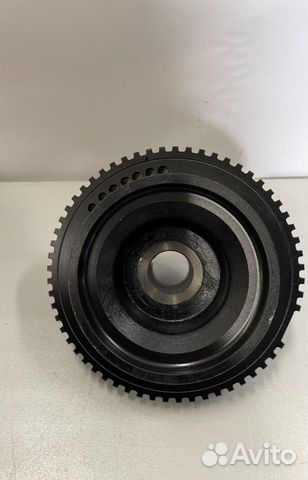 Шкив коленчатого вала с кондиционером Шеви Нива