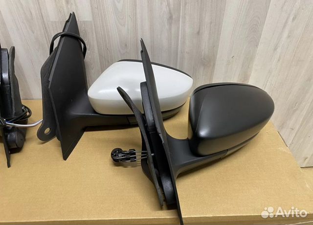 Зеркало правое Volkswagen polo 6RU857508N9B9