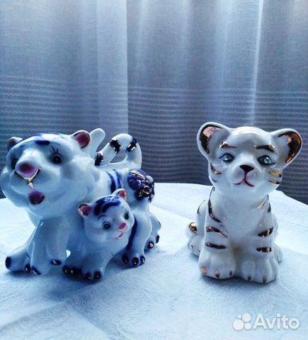 Фарфоровые статуэтки