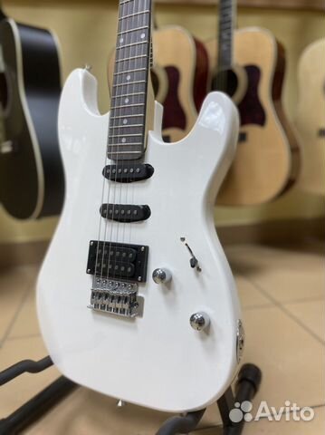 Электрогитара Rocket EG