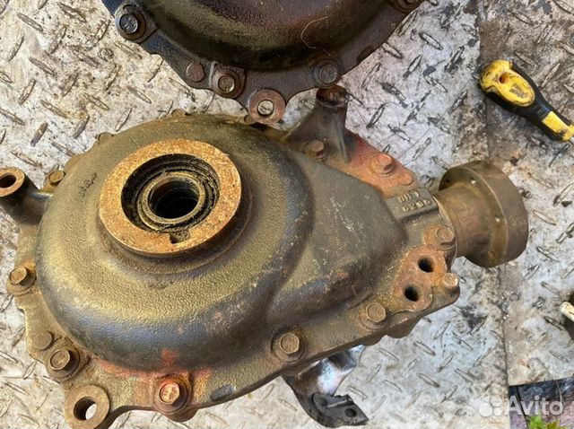 Редуктор передний Land Rover Range Rover L322 2006