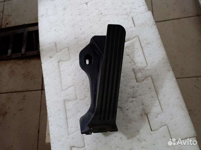 Педаль газа Volkswagen Tiguan 1