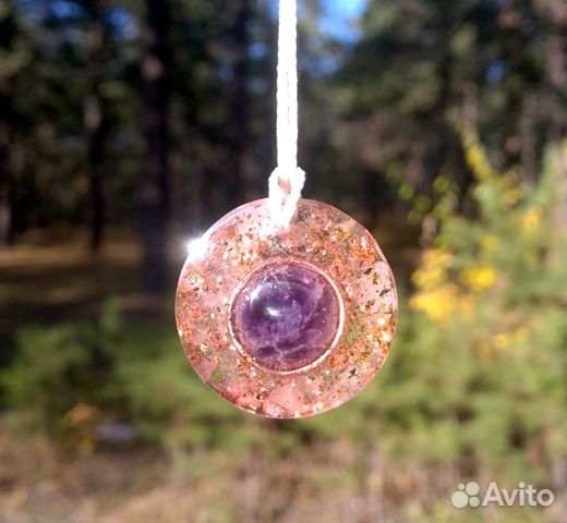 Оберег. Оргонитовый кулон с аметистом