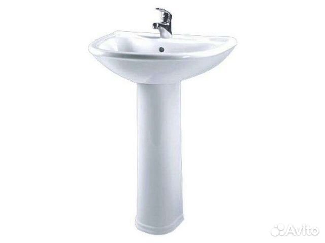 Раковина с пьедесталом