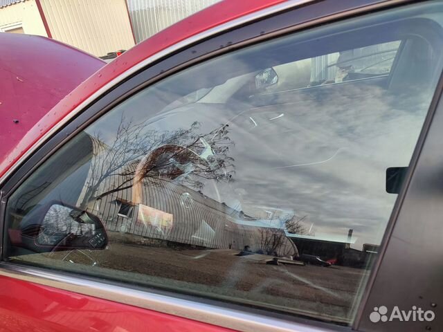 Cadillac cts 2 стекло двери передней левой