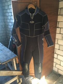 Гидрокостюм мокрый