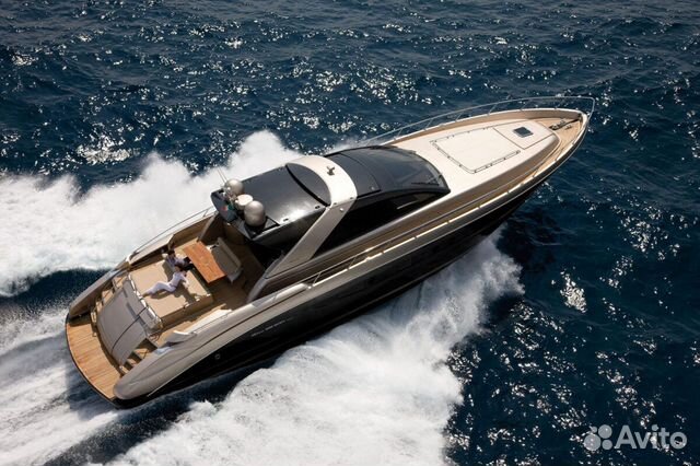 Моторная яхта Riva 68 EGO