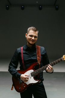 Уроки игры на гитаре