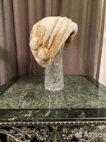 Берет меховой новый