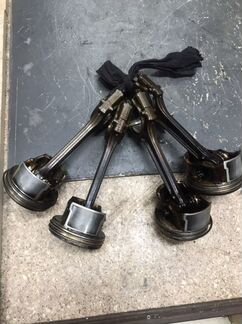 Поршень с шатуном двигателя 1.6 8v BSE