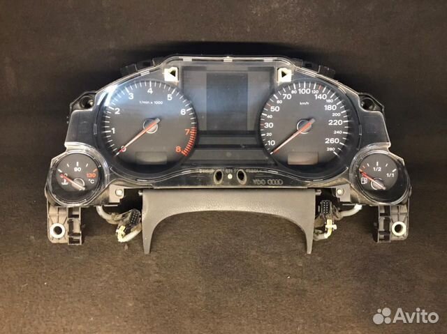 4E0920900J Панель приборов Audi