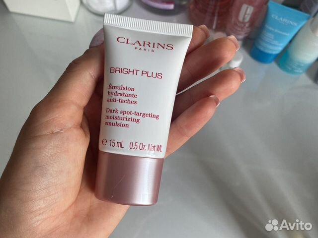 Эмульсия кларанс. Clarins эмульсия для лица после первых возрастных изменений.