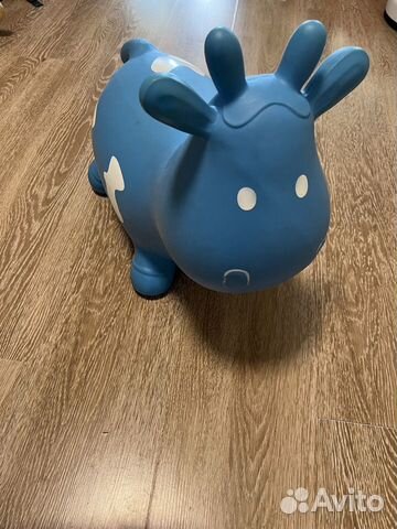 Игрушка попрыгун (резиновая коровка)