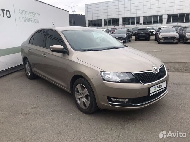 Skoda Rapid 1.6 AT, 2019, 35 200 км