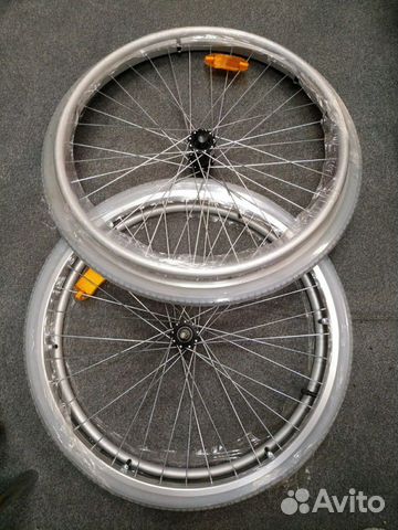 Колеса для инвалидной коляски с ручным приводом