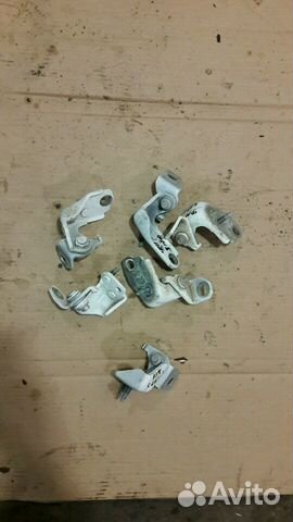 Петля Двери передняя задняя Форд Мондео 5