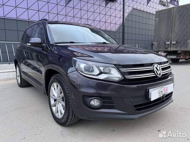 Volkswagen Tiguan 2.0 AT, 2015, 249 000 км