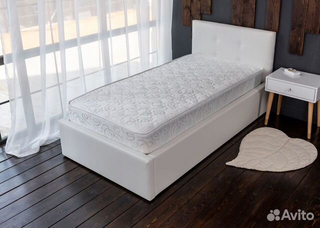 Кровать с матрасом 90х200 белая Роза