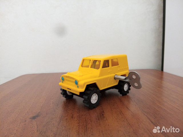 Игрушки СССР. УАЗ